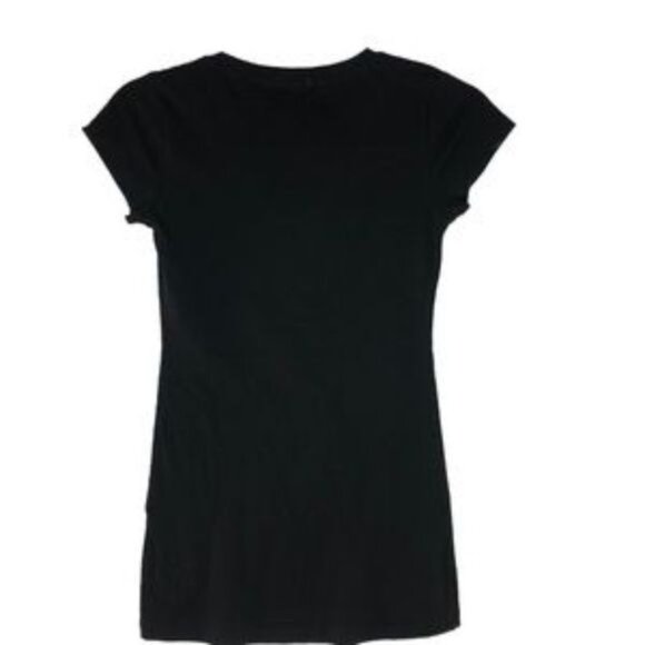 Basic Black V-Neck Short Sleeve Tee - Picture 2 of 2